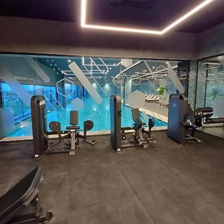 Grand Sapphire One Bedroom Apartament