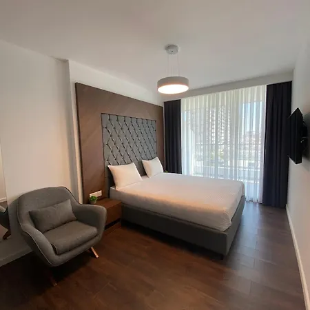 Grand Sapphire One Bedroom *