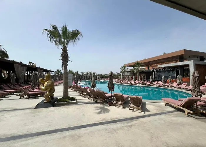 Grand Sapphire One Bedroom * Iskele District (Northern Cyprus)